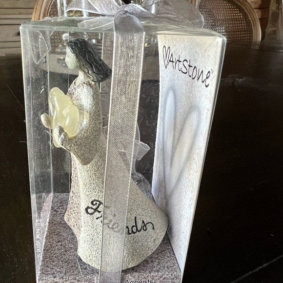 Artstone Friends ornament, approx 4” tall, hearts glow in the dark - Picture 2 of 5